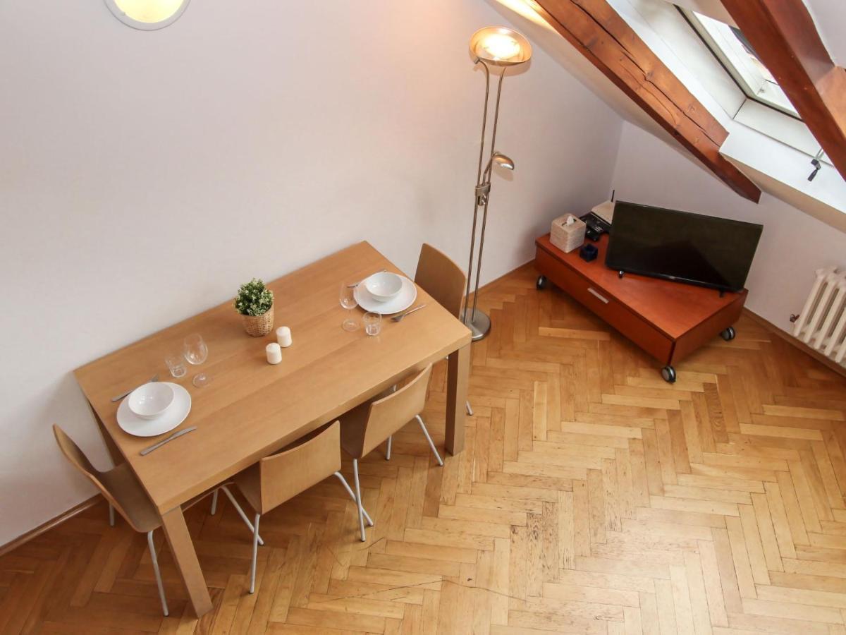 Apartment O21 By Interhome Prague Ngoại thất bức ảnh